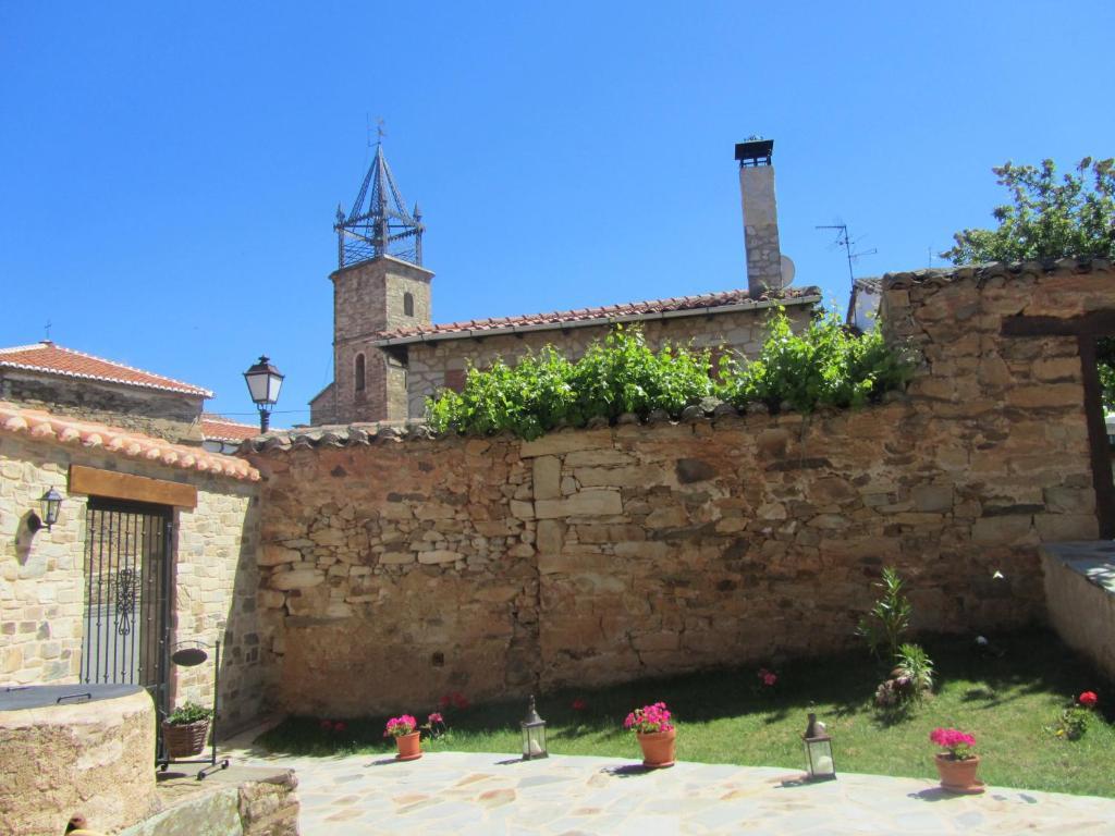 La Posada De Toribia Val De San Lorenzo ภายนอก รูปภาพ