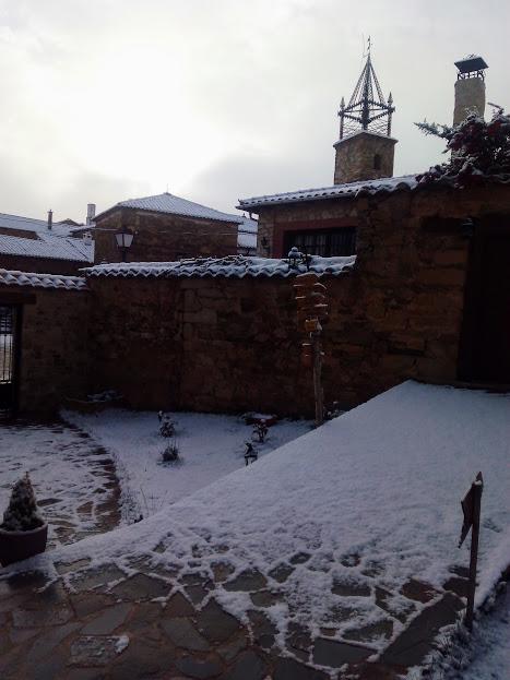 La Posada De Toribia Val De San Lorenzo ภายนอก รูปภาพ